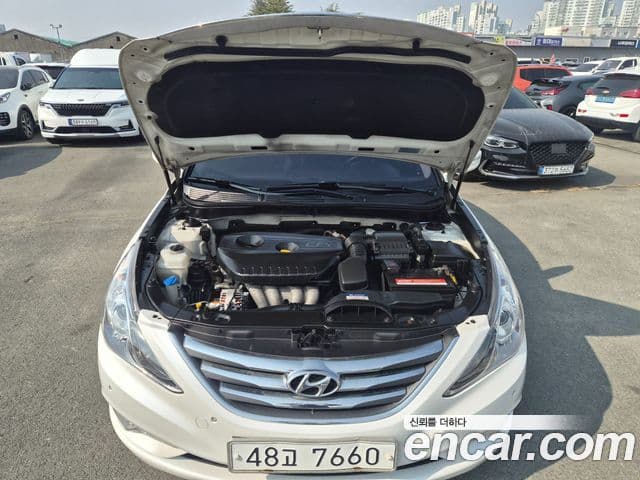 Hyundai Sonata The / новый 브릴리언트 LPI Modern(для людей с инвалидностью), 2013 все фото