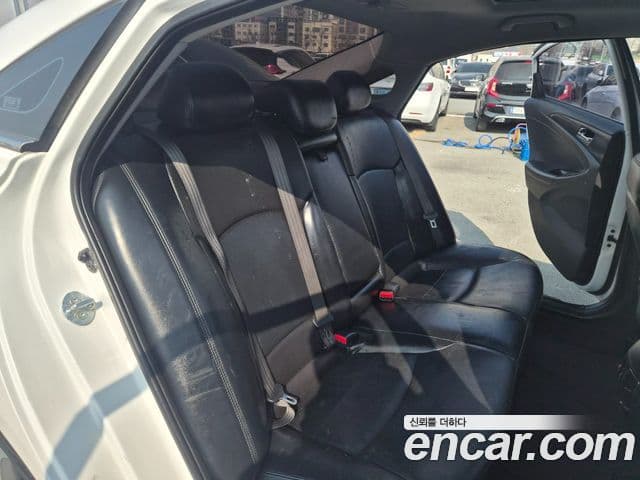 Hyundai Sonata The / новый 브릴리언트 LPI Modern(для людей с инвалидностью), 2013 17