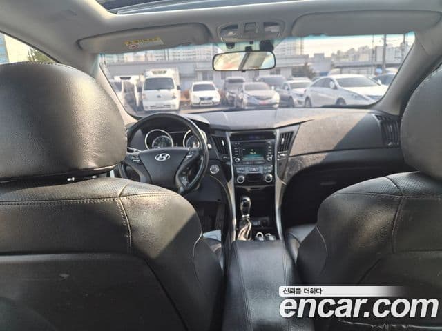 Hyundai Sonata The / новый 브릴리언트 LPI Modern(для людей с инвалидностью), 2013 19