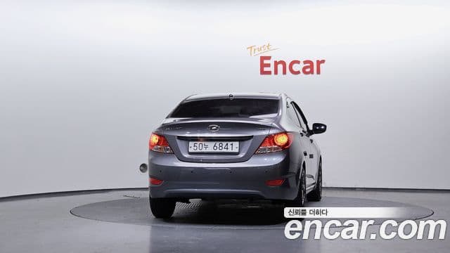 Hyundai Accent(новый кузов / новое поколение) Premium, 2014 4