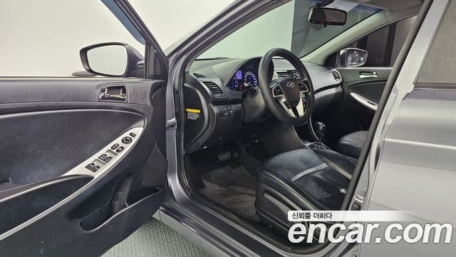 Hyundai Accent(новый кузов / новое поколение) Premium, 2014 10