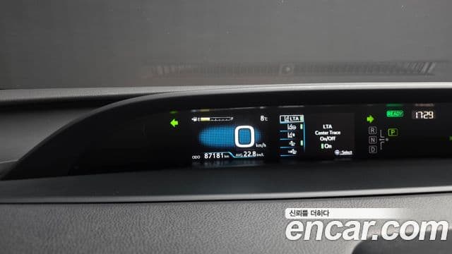 Toyota 프리우스 4세대, 2021 8