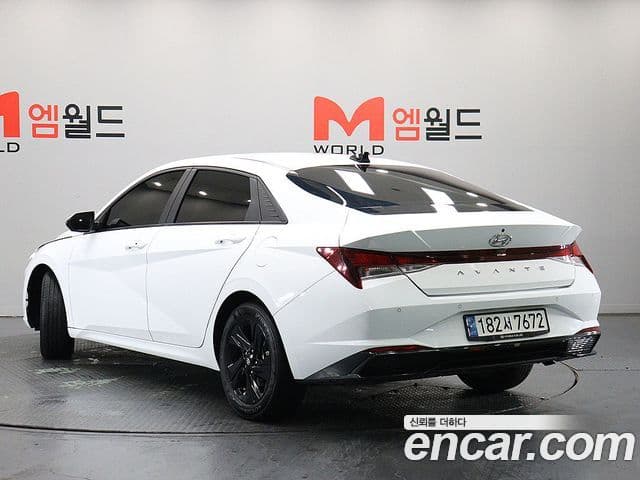 Hyundai Avante гибрид (CN7) Modern, 2023 4