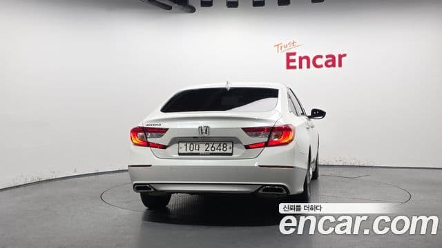 Honda Accord 10세대 1.5 турбо, 2018 4