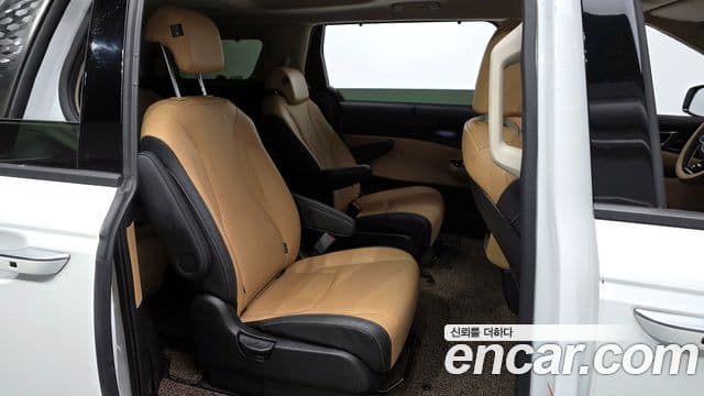 Kia Carnival 4세대 Signature, 2023 12