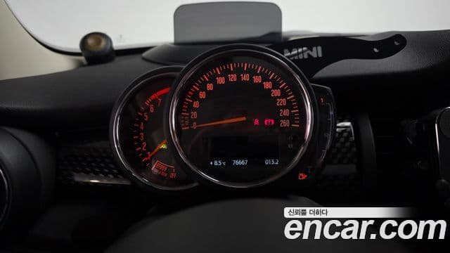 Mini Cooper S 3세대, 2019 8