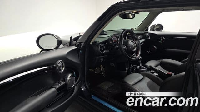 Mini Cooper S 3세대, 2019 11