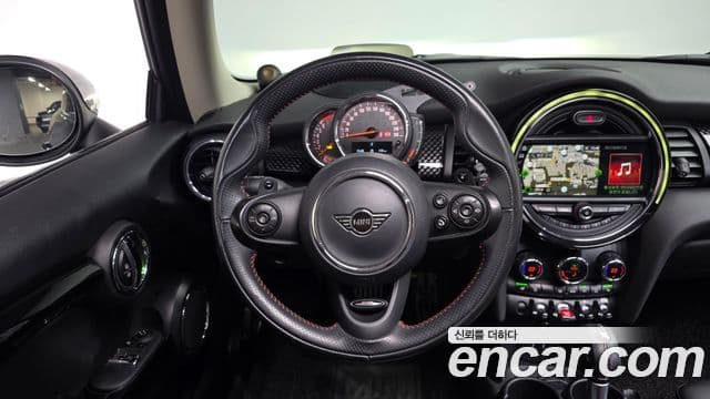 Mini Cooper S 3세대, 2019 13