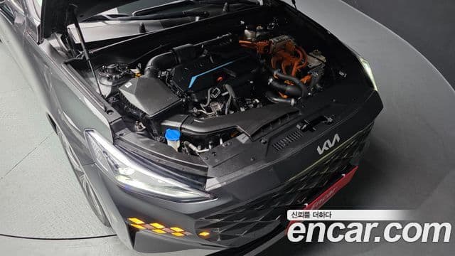 Kia K8 гибрид Signature, 2022 6