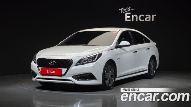 Hyundai LF Sonata гибрид Premium, 2017 1