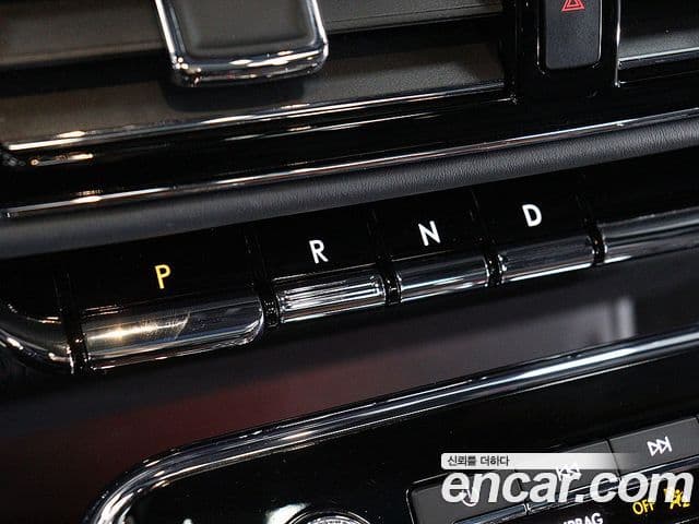 Lincoln Navigator 4세대 3.5L чёрный Label, 2023 9