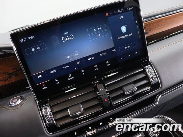 Lincoln Navigator 4세대 3.5L чёрный Label, 2023 15