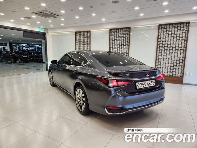 Lexus ES300h 7세대 Luxury Plus, 2026 2