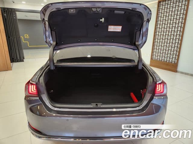 Lexus ES300h 7세대 Luxury Plus, 2026 все фото