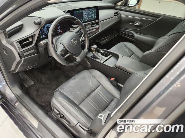 Lexus ES300h 7세대 Luxury Plus, 2026 13