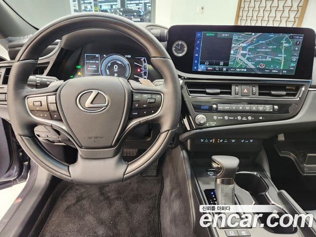 Lexus ES300h 7세대 Luxury Plus, 2026 14