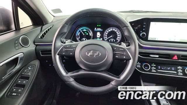 Hyundai Sonata гибрид (DN8) Premium Plus, 2023 13