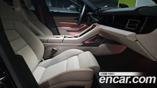Porsche 타이칸 4 Cross Turismo, 2025 9