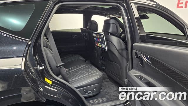 Genesis GV80 чёрный, 2025 12