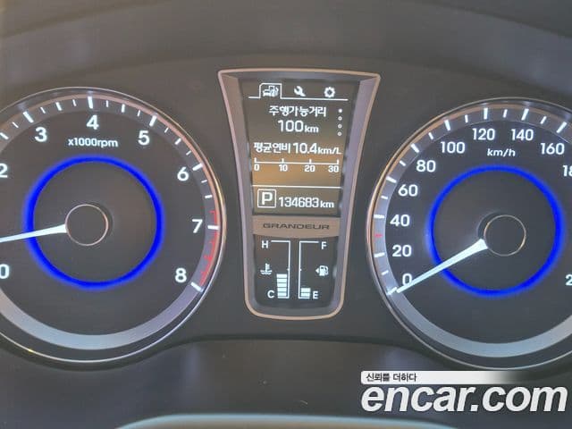 Hyundai Grandeur HG Modern, 2016 8