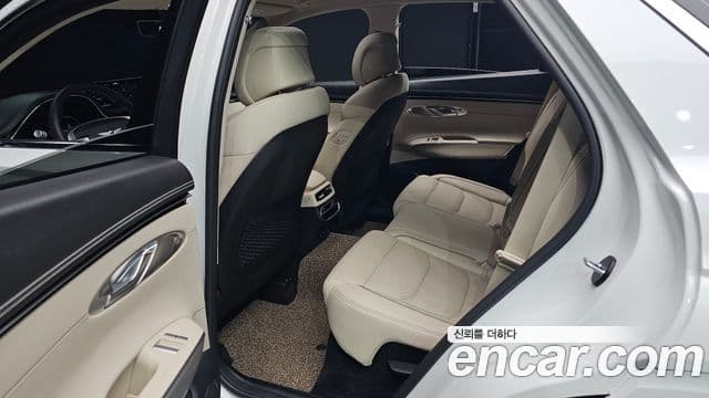 Genesis GV70, 2024 12