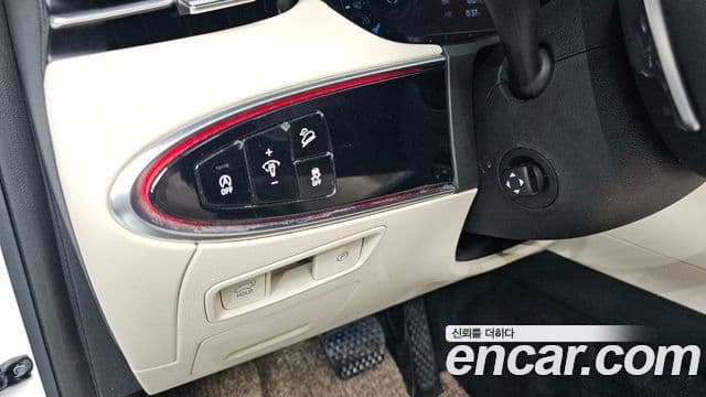 Genesis GV70, 2024 17