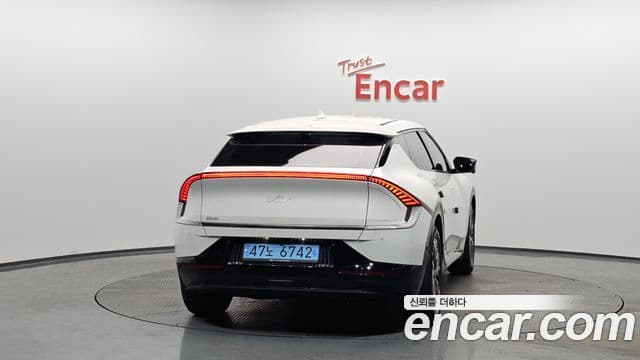 Kia EV6 Earth, 2023 4