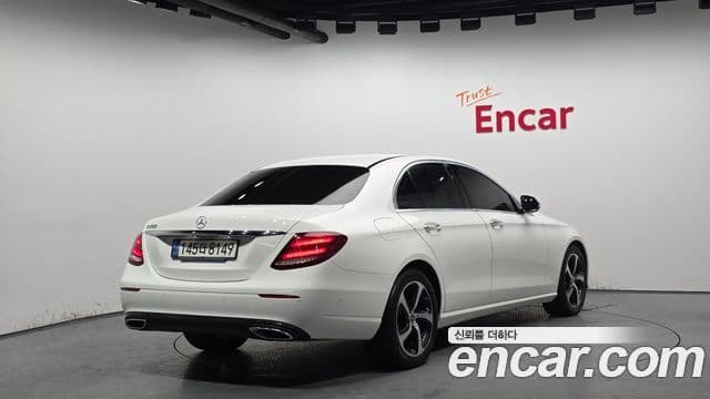 Mercedes-Benz E-класс W213 Avantgarde, 2020 2