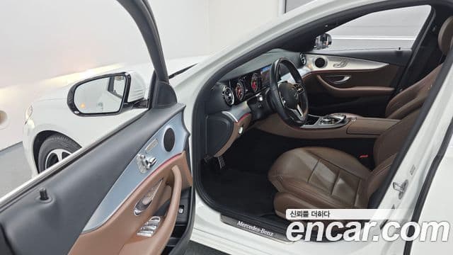 Mercedes-Benz E-класс W213 Avantgarde, 2020 11