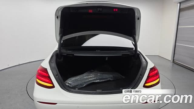 Mercedes-Benz E-класс W213 Avantgarde, 2020 20