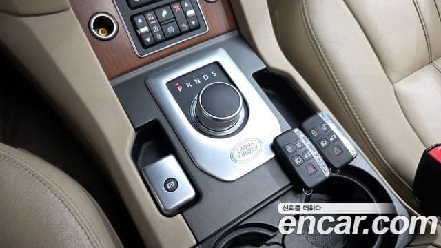 Land Rover Discovery 4 3.0 SDV6 SE, 2016 9