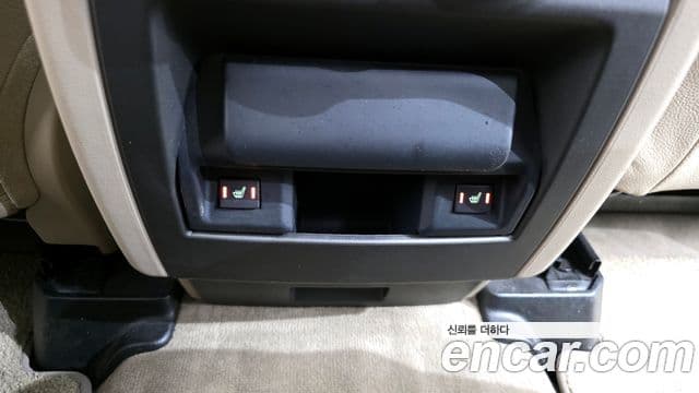 Land Rover Discovery 4 3.0 SDV6 SE, 2016 19