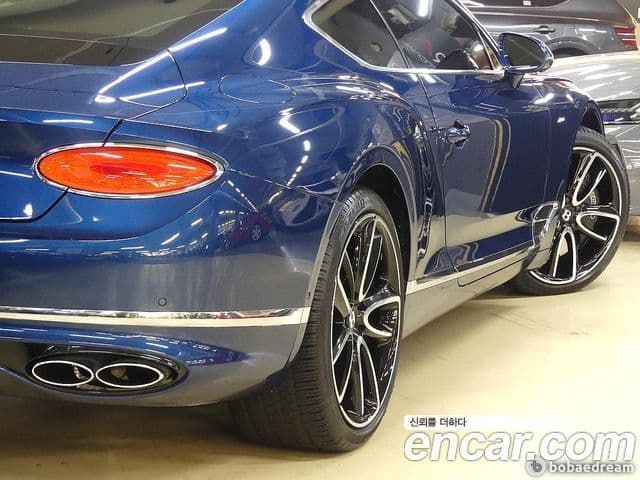 Bentley Continental GT 3세대 4.0 GT Azure, 2023 4