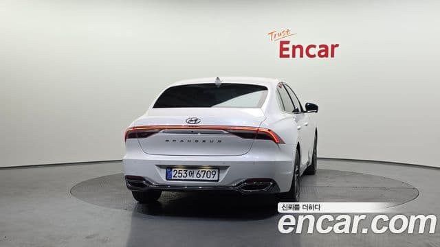 Hyundai The / новый New Grandeur IG Premium, 2022 4