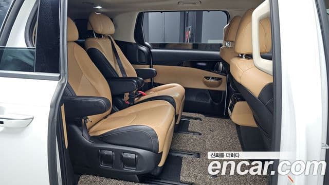 Kia Carnival 4세대 Signature, 2021 12