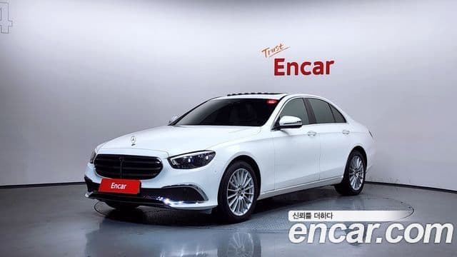 Mercedes-Benz E-класс W213 Exclusive, 2022 1