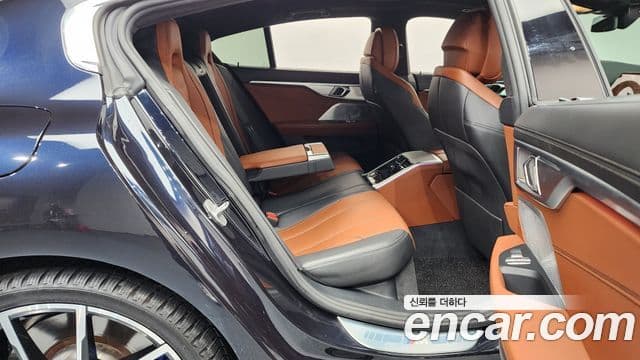 BMW 8시리즈 (G15) 840i xDrive M Sport Gran Coupe, 2021 12
