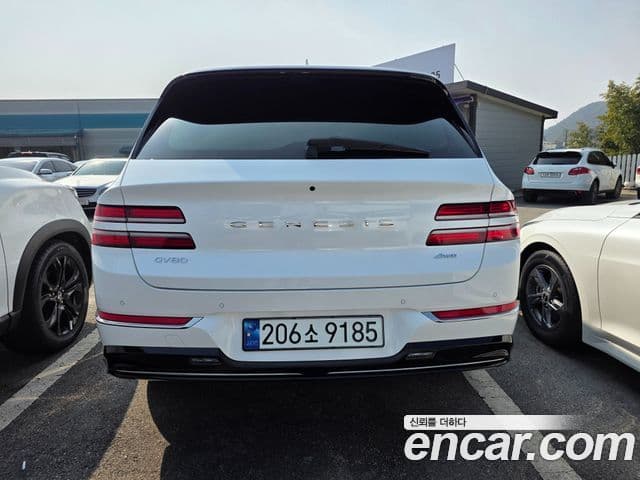 Genesis GV80, 2023 4