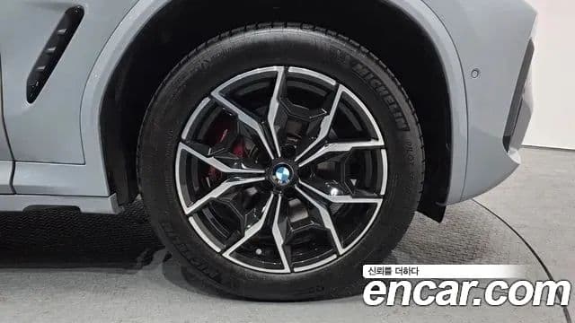 BMW X4 (G02) xDrive 20d M Sport Pro, 2022 все фото