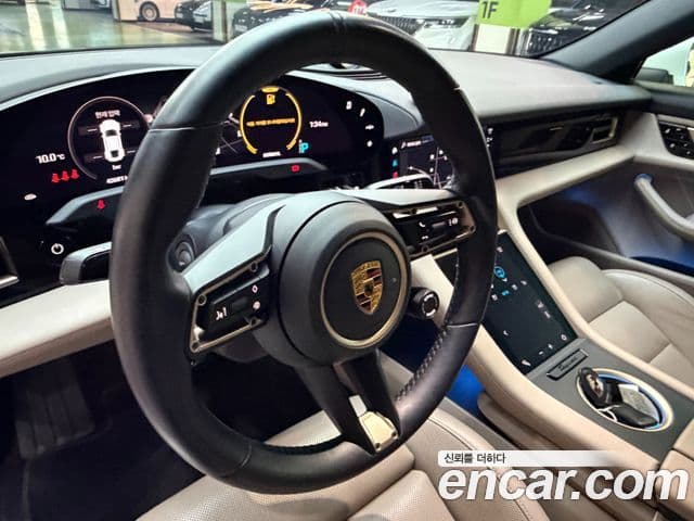 Porsche 타이칸 4S, 2021 8