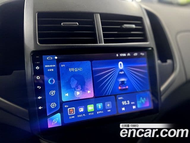 Chevrolet(GM대우) 아베오 хэтчбек Standard, 2015 14