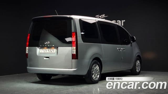 Hyundai Staria Modern, 2022 2