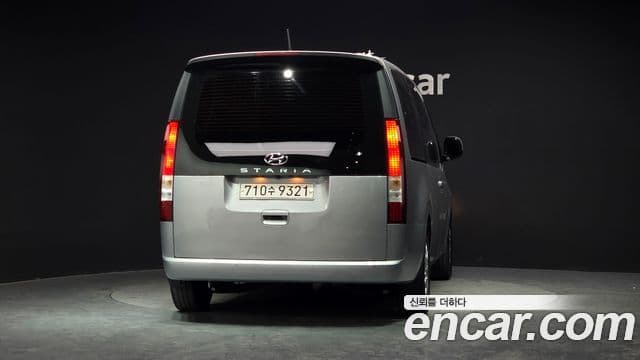 Hyundai Staria Modern, 2022 4