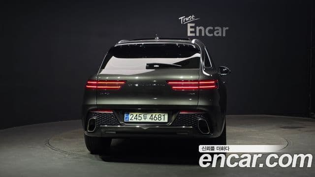 Genesis GV70, 2024 4