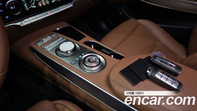 Genesis GV70, 2024 9