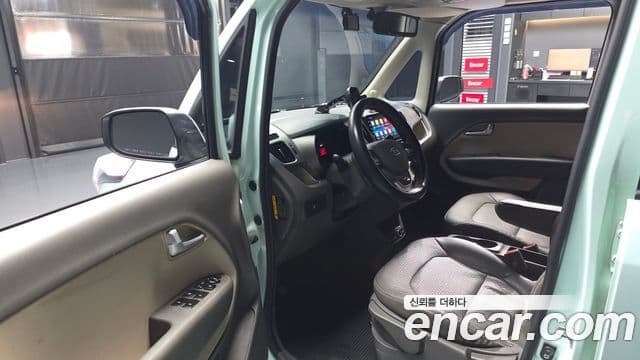 Kia Ray Luxury, 2013 10