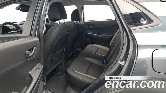 Hyundai Kona Smart, 2020 12