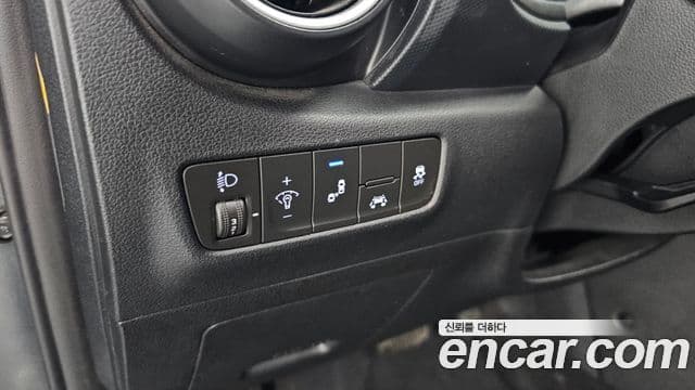 Hyundai Kona Smart, 2020 18