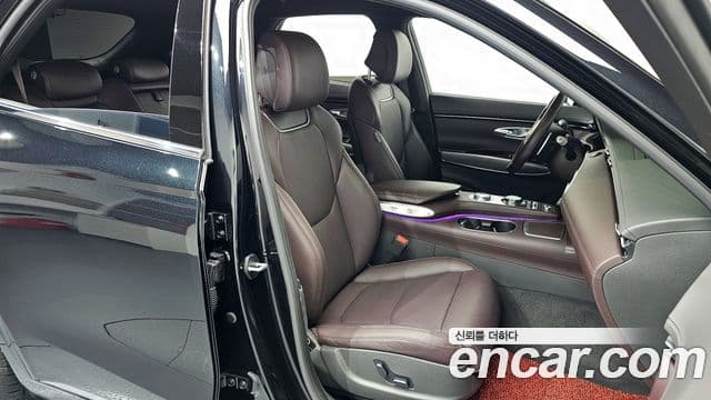 Genesis GV70, 2024 10