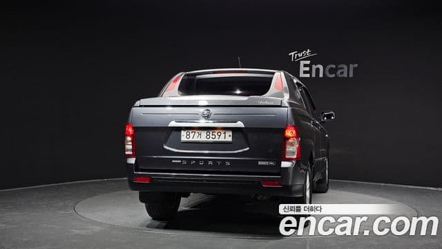 KG모빌리티(SsangYong) Korando Sport Club, 2016 4